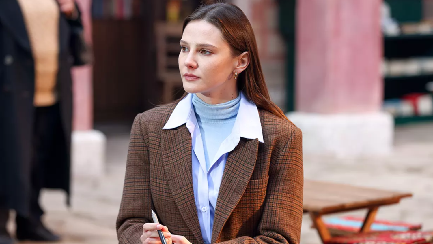 Alina Boz yönetmenliğe ilk adımı attı